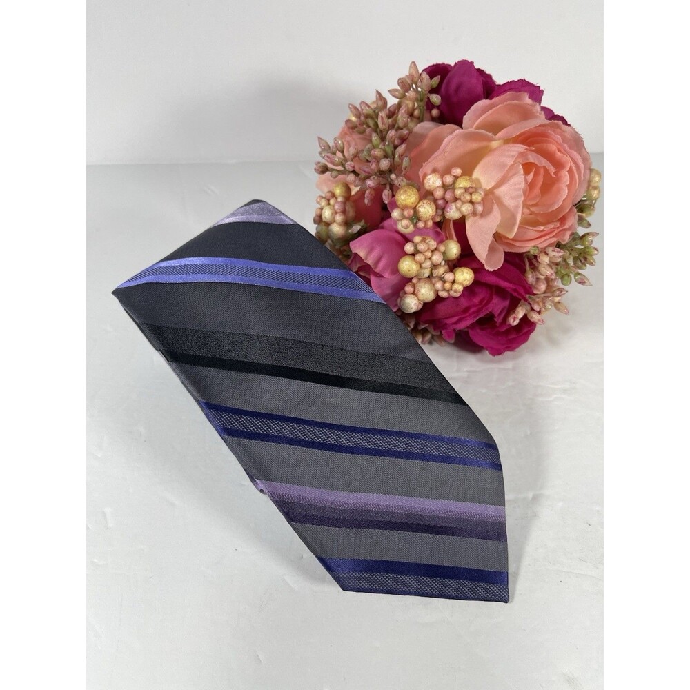 Van Heusen Silk Necktie Purple Gray Stripe Diagonal Pattern 60" L x 3.5" W